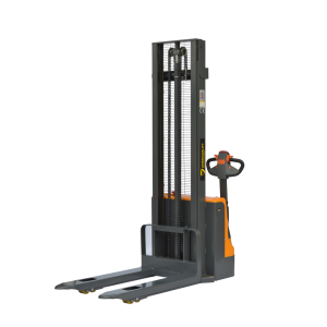 CL1535 – Apilador full eléctrico base angosta 1500kg, 3.5m